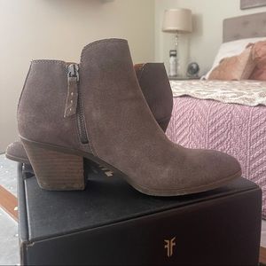 Frye Booties (Size 7)